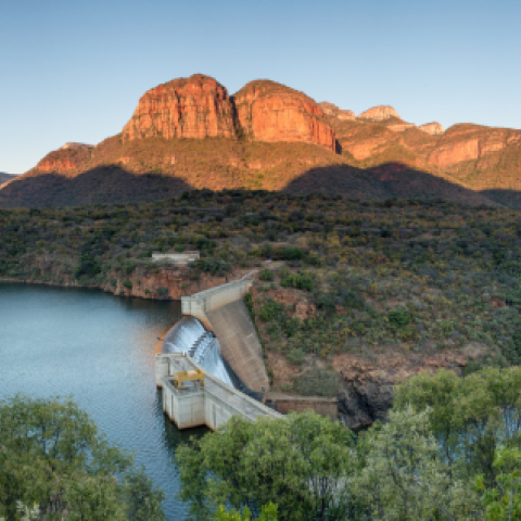 The Blyderiverspoorts Dam in the Drakensburg Mountains